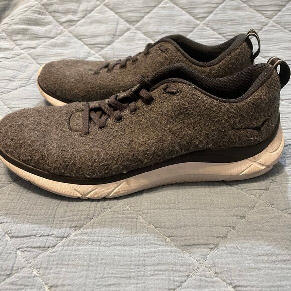 Hoka One One Hupana Wool Running Sneakers Size 9.5 Gray - Picture 1 of 8